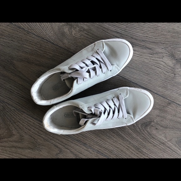 ASOS Sneakers 5.5M - Picture 2 of 2